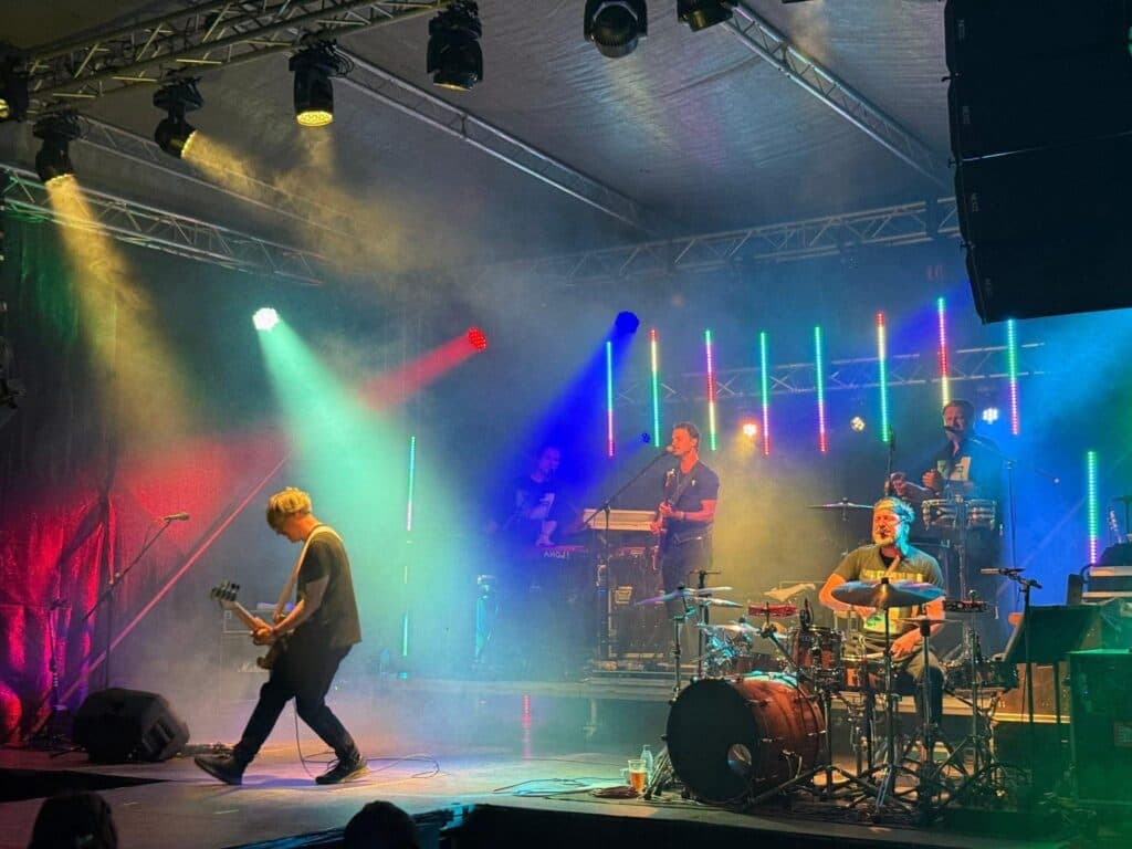 Festivalul Banat 2025 promovează muzică, artă și tradiții locale.
