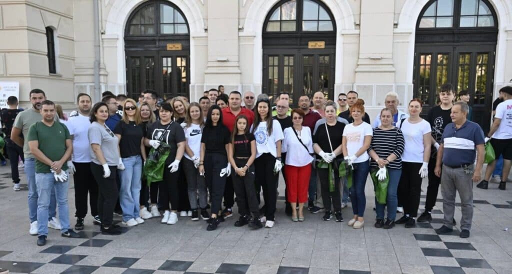 Mehedinți Celebrează 15 Ani de Ziua de Curățenie Națională cu Sute de Voluntari și Acțiuni pentru Mediu