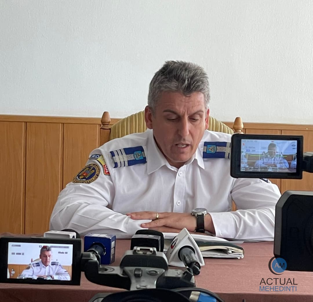 Jandarmeria și Serviciul Anticorupție Mehedinți organizează concurs pentru funcții de conducere. Află detalii despre condițiile și datele de desfășurare!